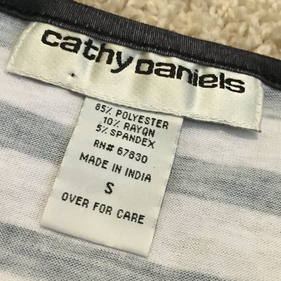 Cathy Daniels Striped + Red Flower Print Tee - Picture 8 of 13